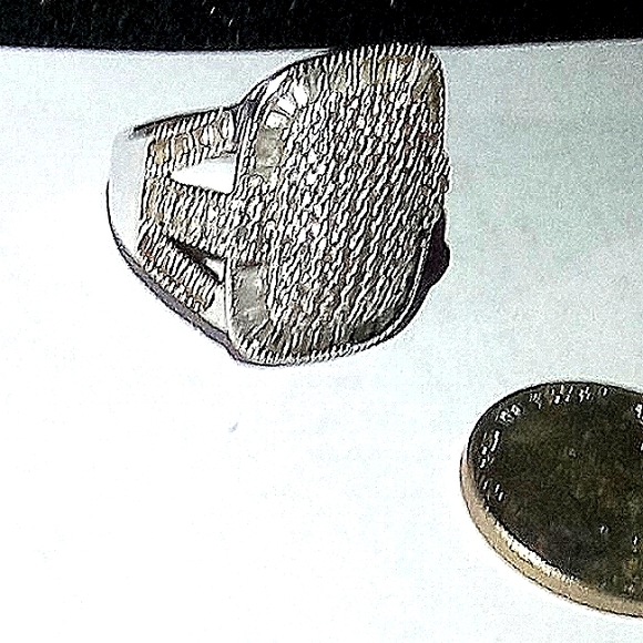 Sterling Silver CZ Ring - Picture 4 of 13